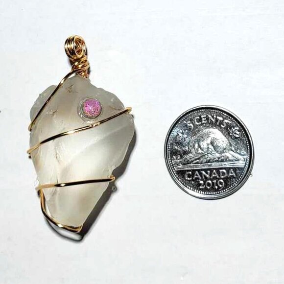 Sea Glass Pendant - Picture 1 of 1